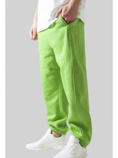 Pantaloni de trening Urban Classics verde