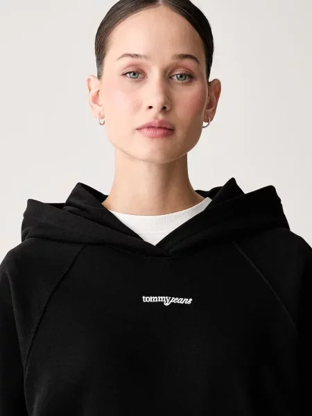 Суичър с качулка Tommy Jeans с качулка черно