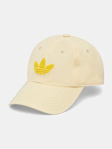 Шапка с козирка adidas Originals с апликация жълто