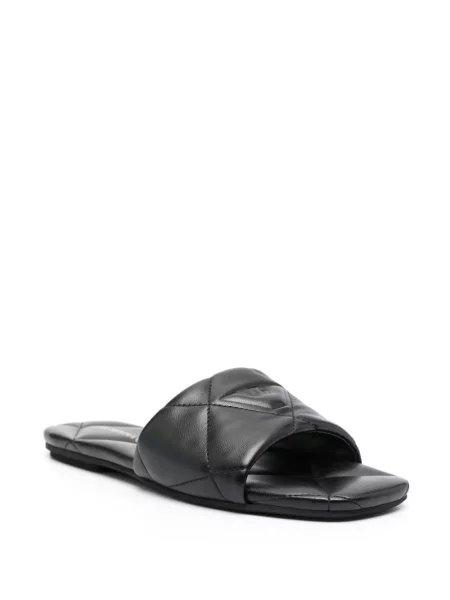 Iš natūralios odos sandalai Emporio Armani dygsniuotas juoda