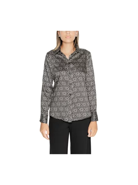 Jedwabna wielobarwność koszula Rinascimento w geometryczne wzory czarna