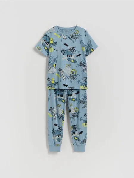 Reserved Pijama din albastru-deschis albastru