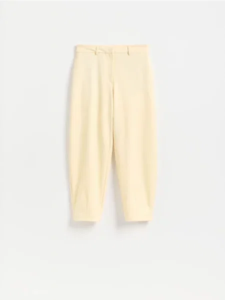 Reserved Pantaloni barrel leg crem