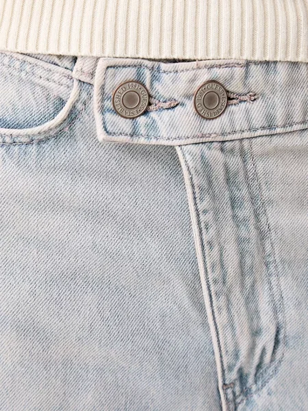 Широкие джинсы Guess