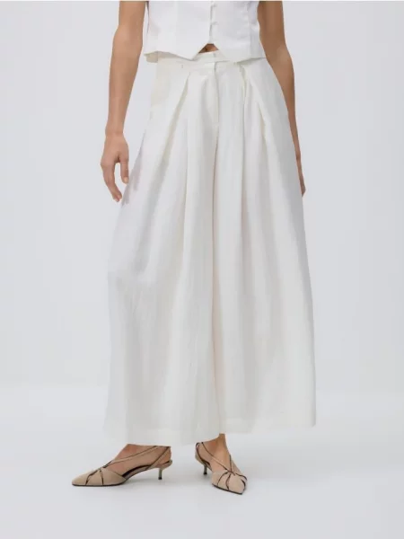 Pantaloni Reserved alb