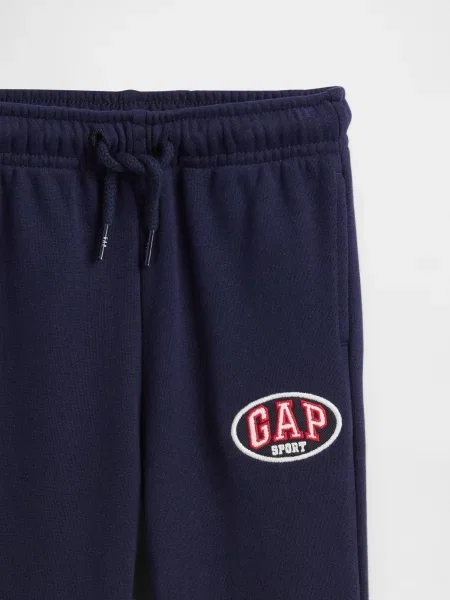 Спортни панталони Gap синьо