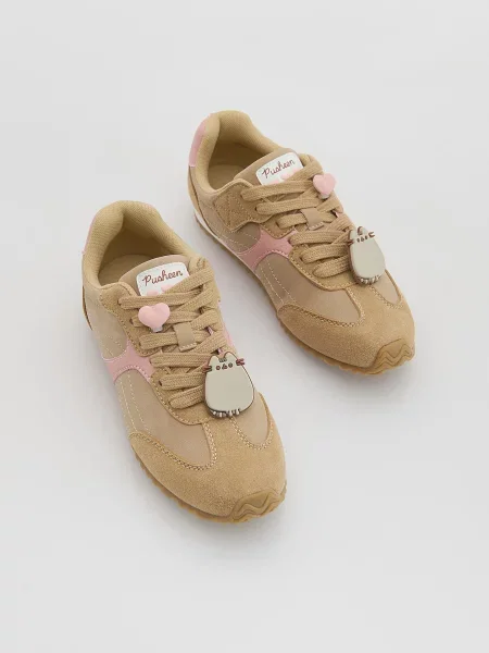 Reserved Pusheen tornacipő bézs