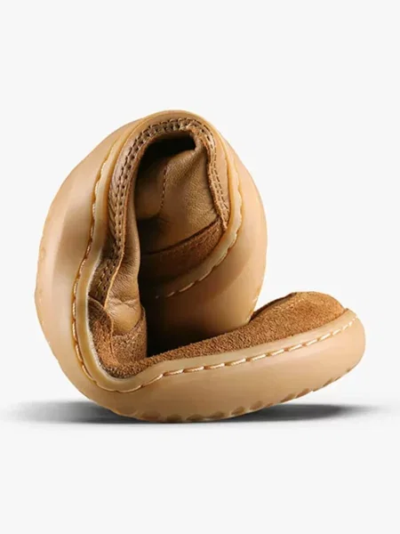 Кожаные кроссовки Vivobarefoot
