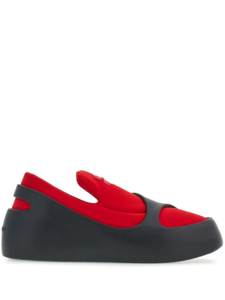 Sneakerși Ferragamo roșu