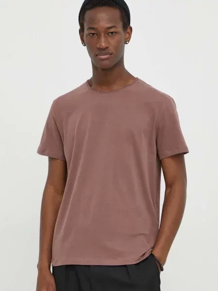 Тениска AllSaints BODEGA с изчистен дизайн оранжево