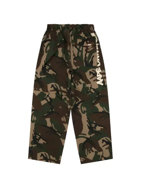 Pantaloni Aape By A Bathing Ape cu imagine cu model camuflaj verde