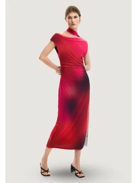 Коктейльное платье Desigual красное