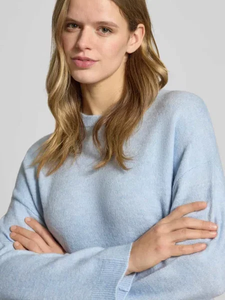 Sweter z dzianiny o kroju relaxed fit z dekoltem okrągłym model „SIMONI” Only