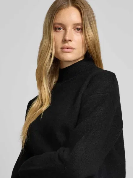 Sweter z półgolfem o kroju relaxed fit z dodatkiem wełny model „Paulina” Neo Noir czarny