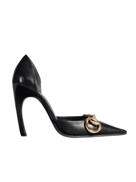 Czółenka Gucci skórzana czarna