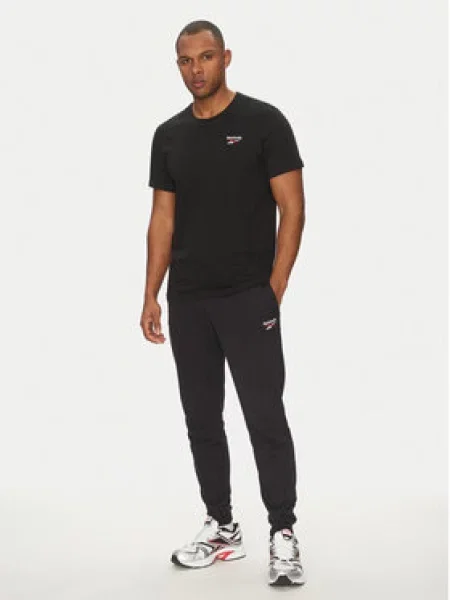 Malé tričko Reebok bílé