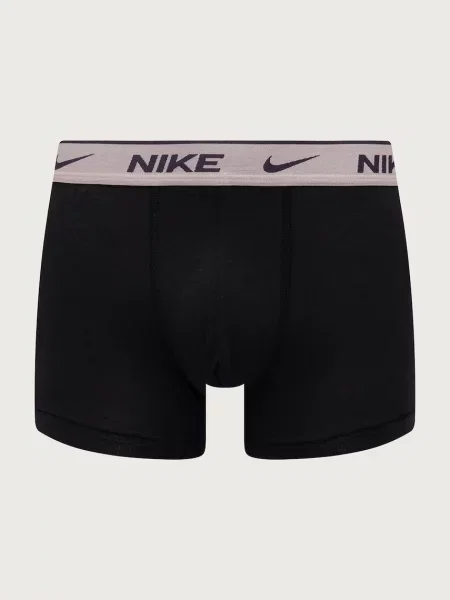 Боксеры Nike