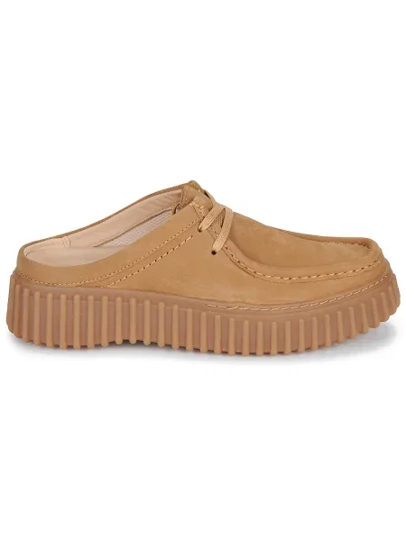 Pantofi Clarks din nubuc maro