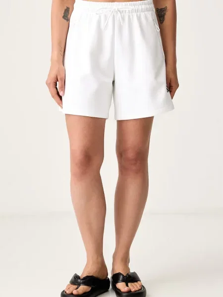 Adidas pantaloni scurți pentru femei Z.N.E alb