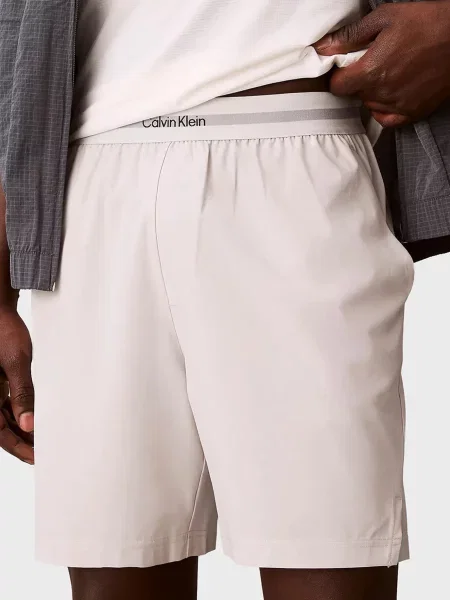 Шорти Calvin Klein сірі