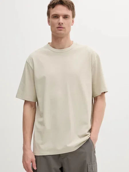 Тениска Lindbergh с изчистен дизайн черно