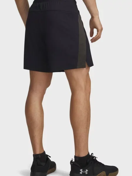 Спортивные шорты Under Armour черные