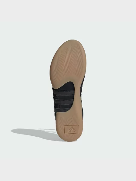 Кожаные балетки Adidas черные