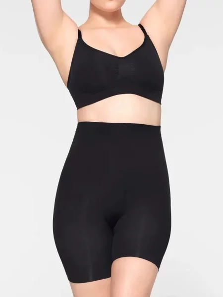 Szorty Dewberry z gorsetem czarne