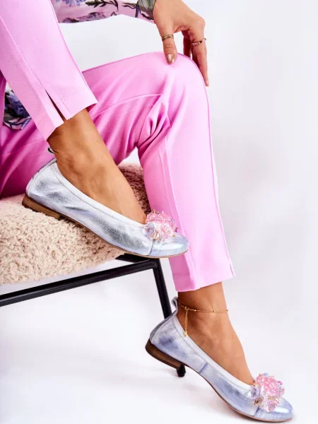 Полуотворени обувки Zazoo бяло