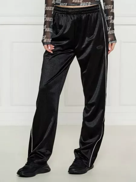 HUGO Pantaloni de trening Neannet | flare fit negru