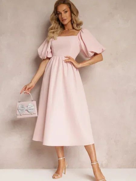 Rochie midi cloș cu decolteu pătrat și mâneci bufante Briakke roz