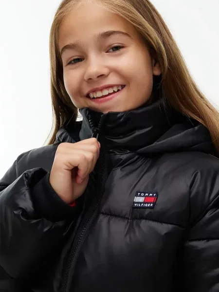 Tommy Hilfiger яке за деца черно