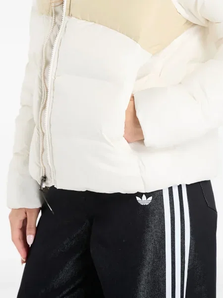Geacă cu puf The North Face alb