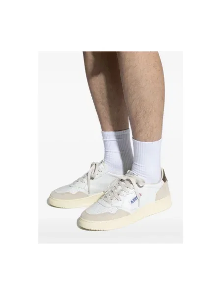 Sneakersy Autry białe
