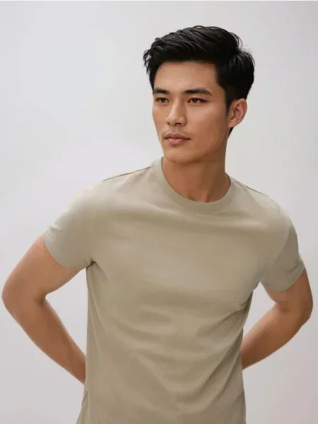 Reserved Tricou slim fit bej