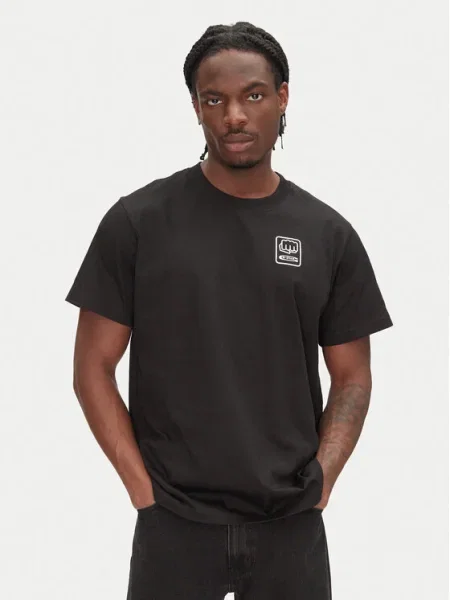 Тениска с принт черно