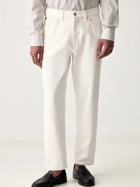 HUGO blugi relaxed fit pentru bărbați HUGO bej
