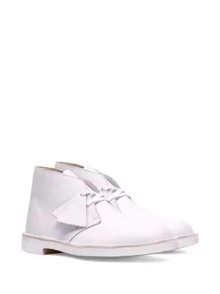 Púštne členkové topánky Clarks Originals biela
