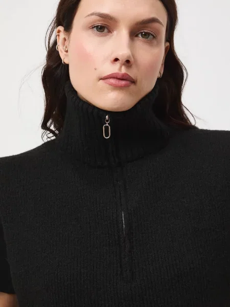 З коміром гольф шарф Medicine чорний