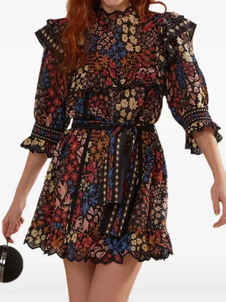 Sukienka mini Farm Rio w kwiatki z nadrukiem garniturowa czarna