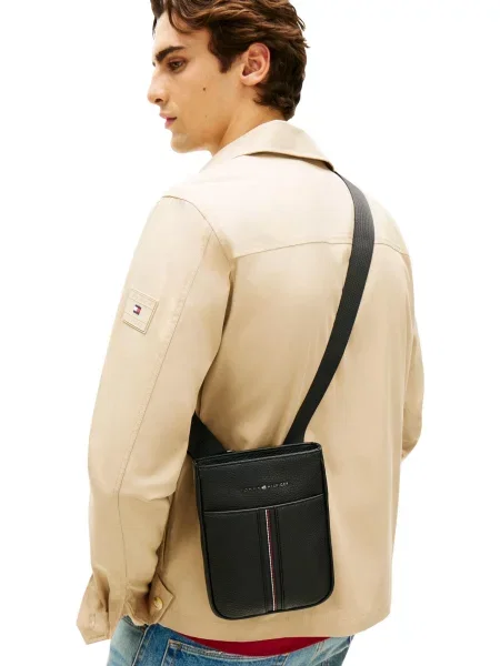 Tommy Hilfiger Geantă reporter CENTRAL MINI negru