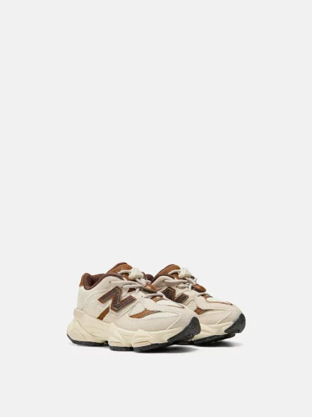 Дитячі кросівки New Balance 990 бежеві