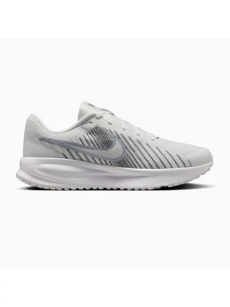 Мъжки обувки за бягане Nike Run Defy summit white/white/black/metallic silver бяло