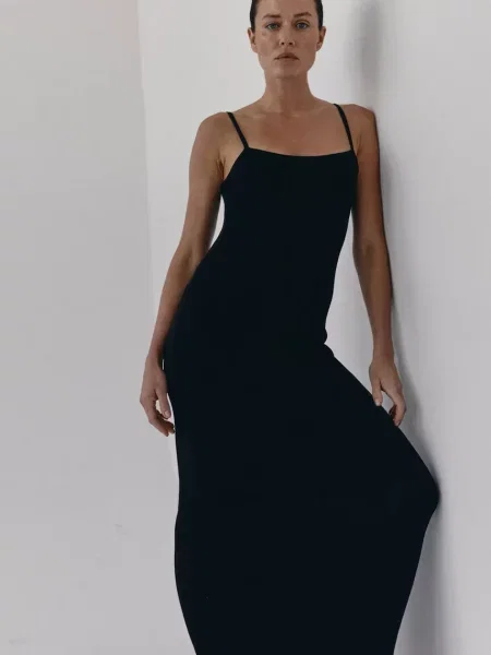 Сукня MUUV. JORDE maxi облягаюча чорний