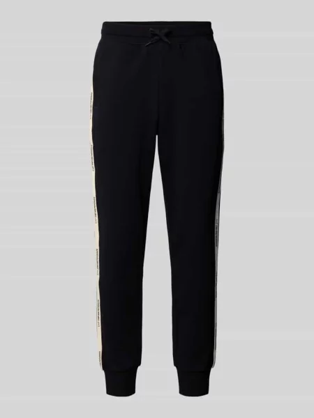 Spodnie dresowe Ea7 Emporio Armani z logo czarne