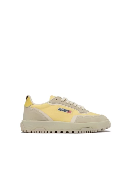 Sneakersy Autry skórzane