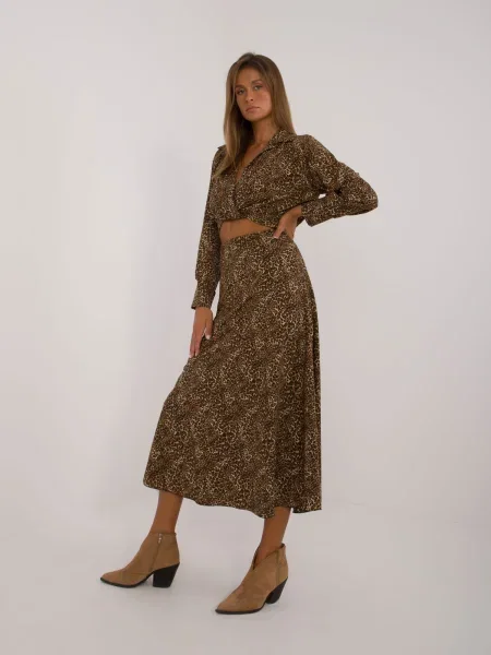 Kratek bluza Fashionhunters s potiskom z leopardjim vzorcem bež