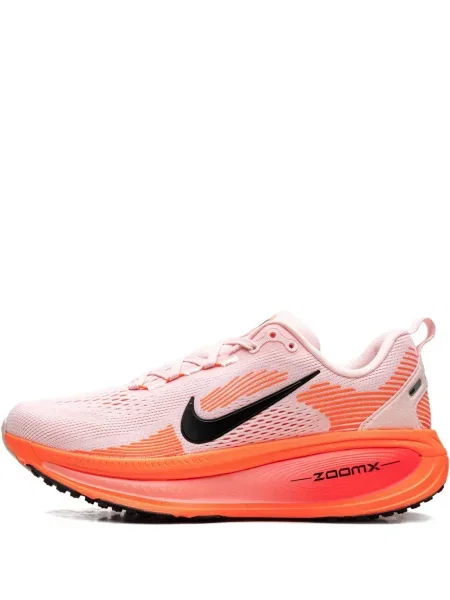 Sneaker Nike Vomero narancsszínű