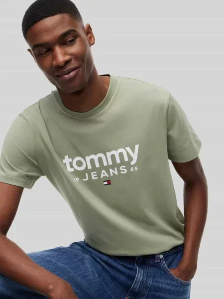 T-shirt o kroju relaxed fit z czystej bawełny z napisem z logo Tommy Jeans