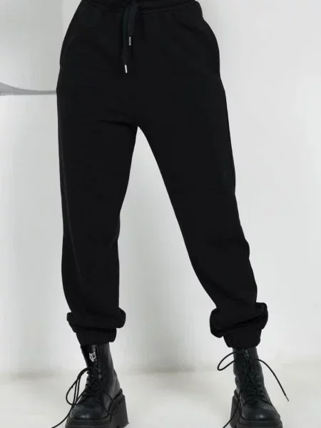 Теплые брюки с начесом чорні